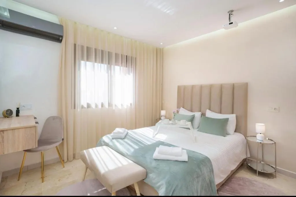 Coeur De Marrakech : Luxe, Cine & Confort Marrakesh Apartment